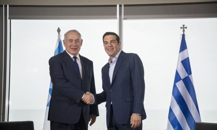 Η κυβέρνηση νομιμοποιεί τον εποικισμό των Κατεχόμενων και δίνει στρατιωτική βάση στο Ισραήλ