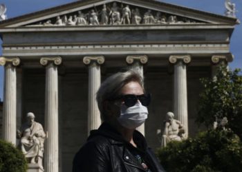 Ο τουρισμός «ανοίγει», οι εργαζόμενοι και το κοινωνικό συμφέρον σε καραντίνα.