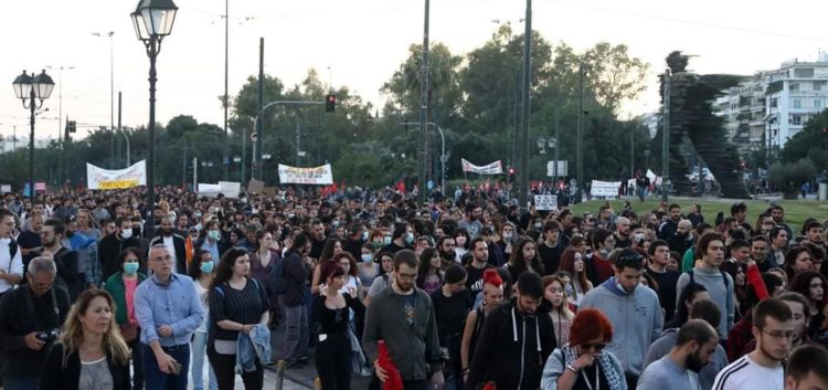 Για μία πορεία που (σύμφωνα με τα ΜΜΕ) δεν υπήρξε.