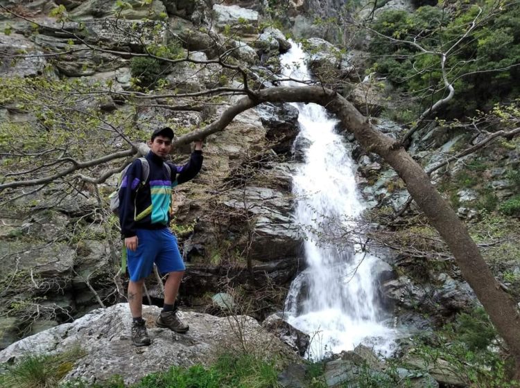 «Κι ας μην νικήσουμε ποτέ. Θα πολεμάμε πάντα.»