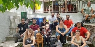 Η λαϊκή συνέλευση των Σταγιατών και τρία διδάγματα από την πηγαία λαϊκή σοφία της.