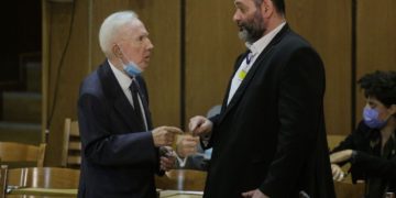 Κωνσταντίνος Πλεύρης : Ποιος είναι ο δικηγόρος του Γιάννη Λαγού