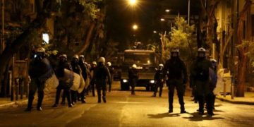 Ομάδα Νομικής Βοήθειας: Το σκηνικό για ακόμη ένα επεισόδιο άγριας καταστολής, που θα αφορά μόνο κατ΄ επίφαση τη μη διασπορά του covid-19, έχει ήδη φτιαχτεί.