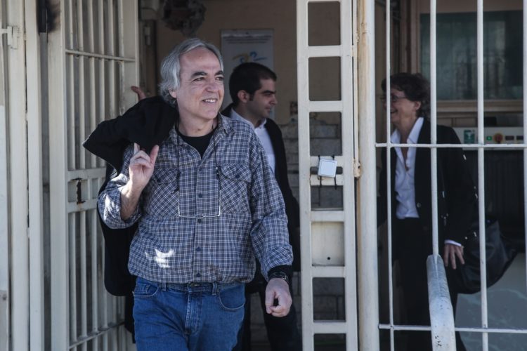 Solidarität mit dem Hungerstreikenden Dimitris Koufodinas!