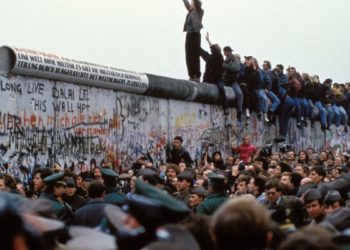 Να τολμήσουμε να δούμε την πραγματικότητα κατάματα